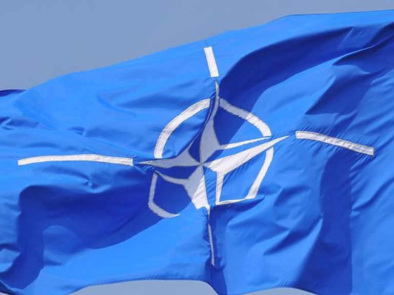 В Украину прибыла делегация НАТО