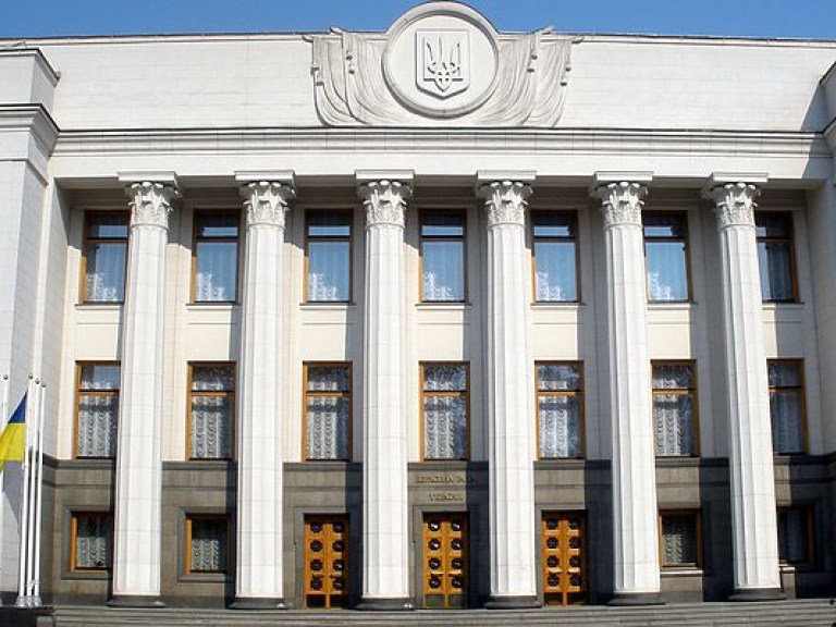 Депутат признал, что Рада торопится принять новый закон о языке под угрозой перевыборов
