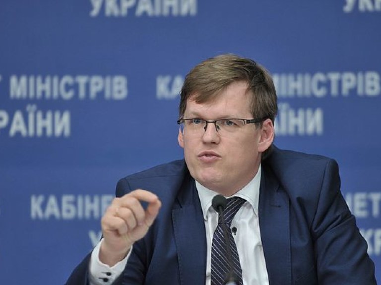 Розенко: 50% украинцев, которые работают, не платят налоги