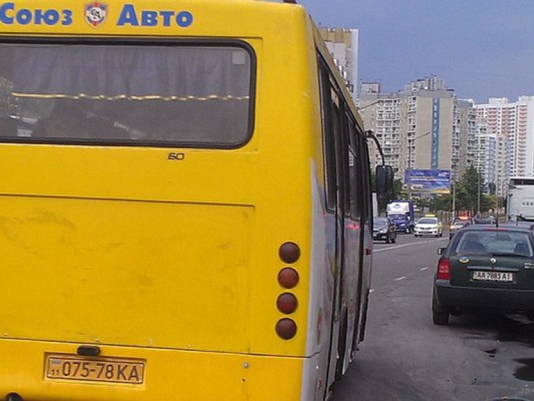 В Херсоне маршрутчики отказываются возить пассажиров