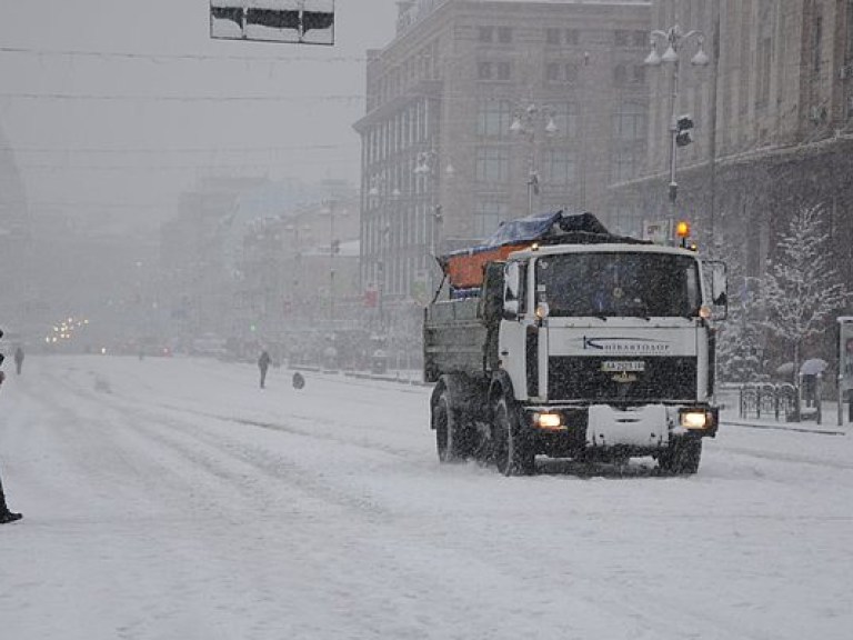 На автодорогах Украины ограничено движение транспорта &#8212; ОБНОВЛЯЕТСЯ