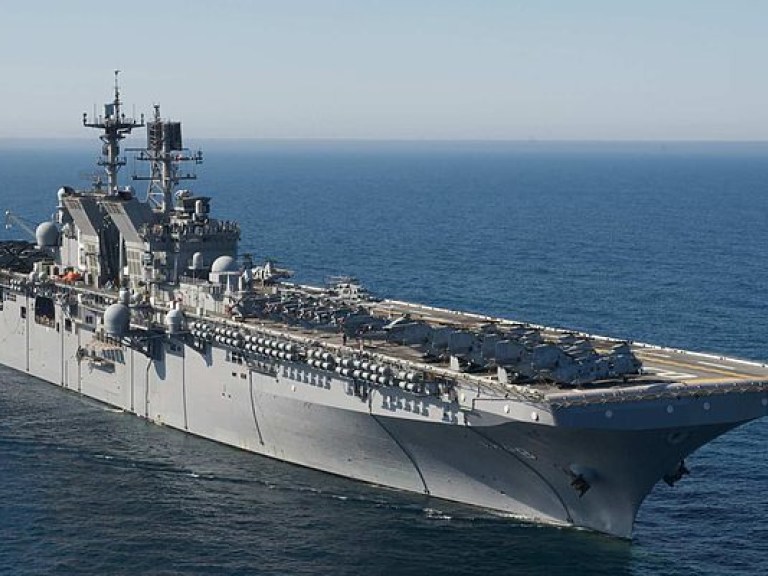 США объяснили появление своего эсминца в Черном море
