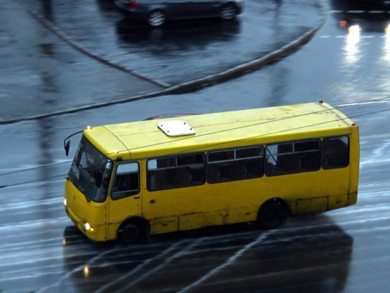 В Киевской ОГА призвали автоперевозчиков вернуть прежнюю стоимость проезда