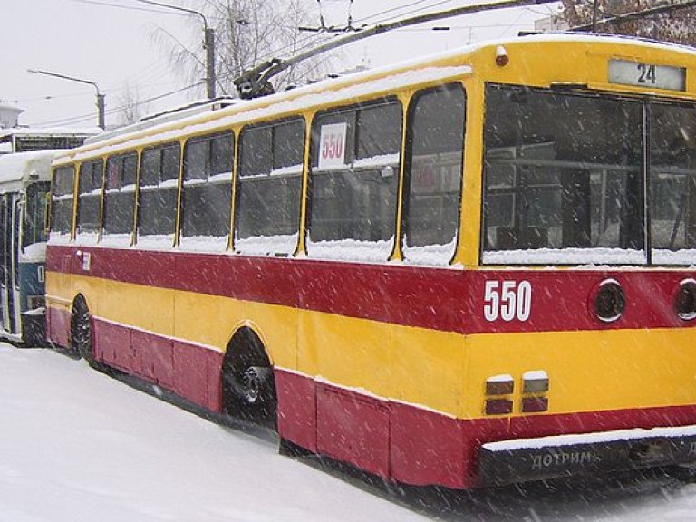 В Киеве отменили движение шести троллейбусных маршрутов