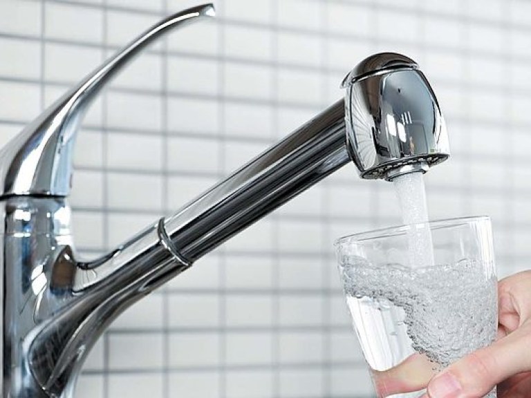 Воду из-под крана можно пить только в Сумах, Чернигове и Полтаве – «Укрводоканалэкология»
