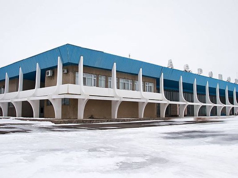 Аэропорт Николаева отключили от электроэнергии из-за долгов &#8212; СМИ