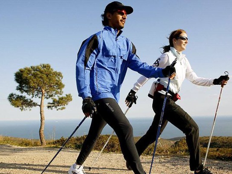 Умеренная ходьба снижает риск развития высокого кровяного давления &#8212; ученые