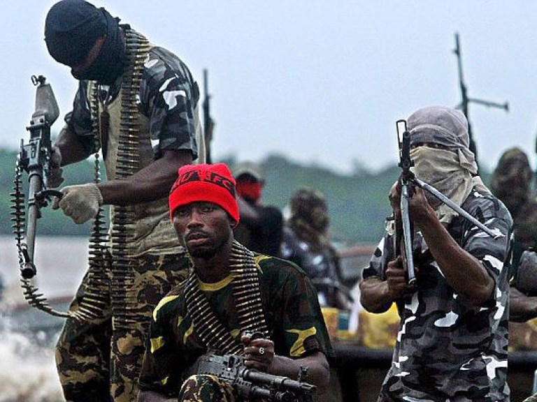 В Нигерии пираты похитили гражданина Украины и семерых граждан РФ