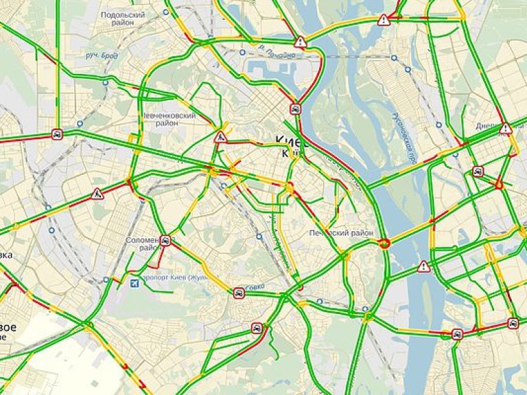 Уровень утренних пробок в столице оценивается в 6 баллов (КАРТА)