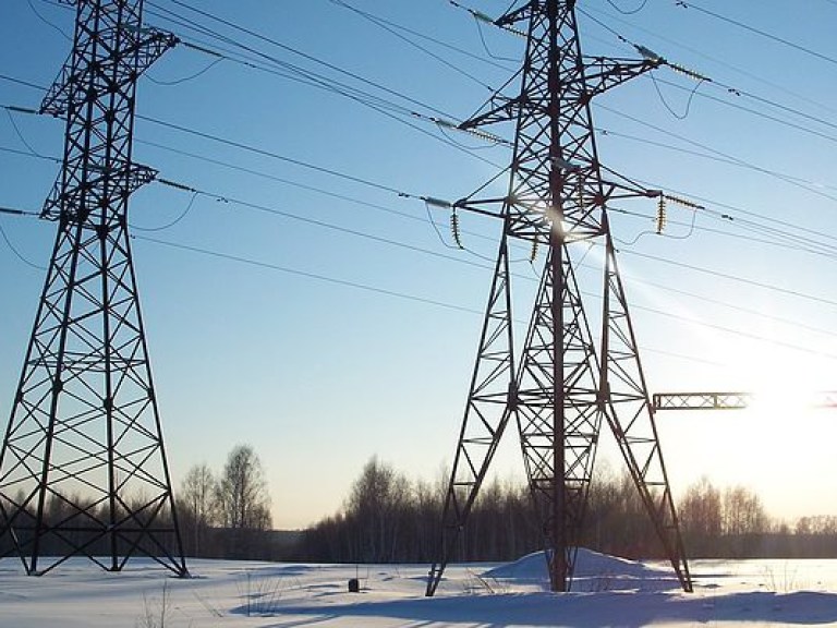 В Одесской области из-за непогоды без электроснабжения остаются 54 населенных пункта