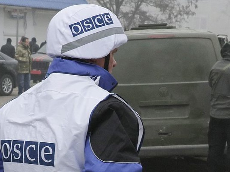 За неделю ОБСЕ зафиксировала на Донбассе 106 запрещенных видов вооружения