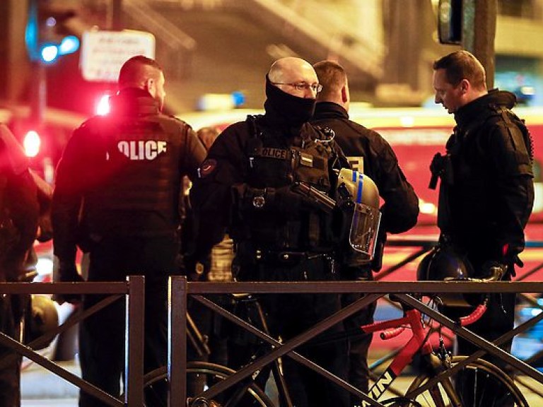 Спецслужбы Франции предотвратили теракт в Париже