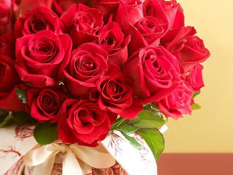 В Киеве в канун Дня влюбленных цены на цветы поднялись на 5-15 гривен