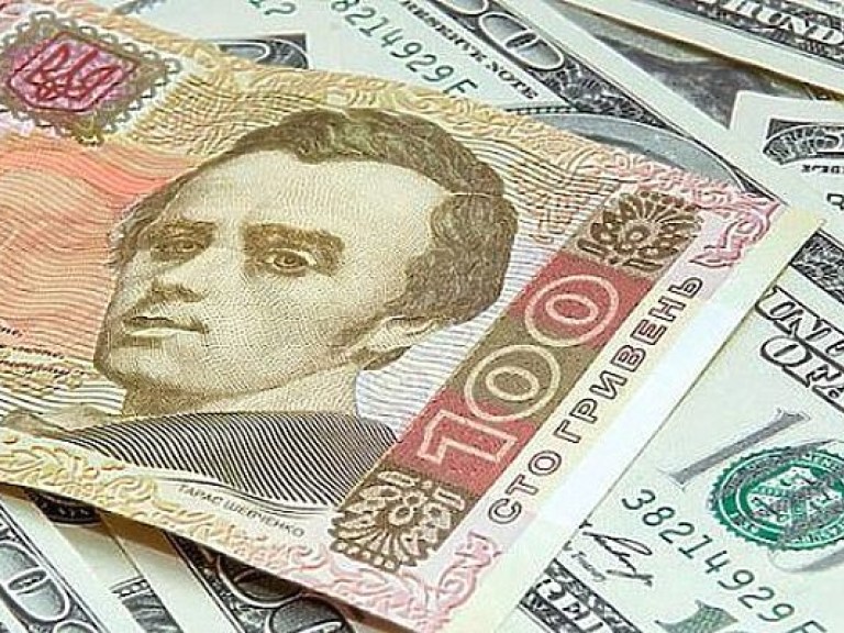 НБУ установил официальный на уровне 27,23 гривны за доллар