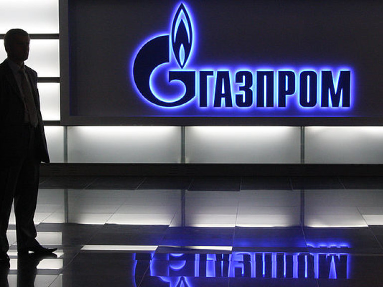 Впервые за несколько лет правлению «Газпрома» урезали зарплаты