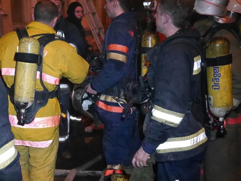 В Харькове два человека сгорели в жилом доме