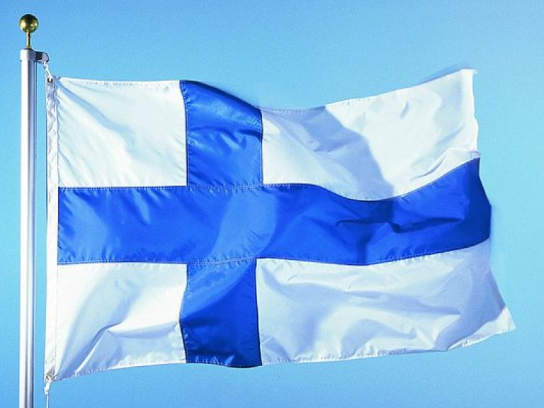 В Финляндии парламент подтвердил разрешение заключать однополые браки