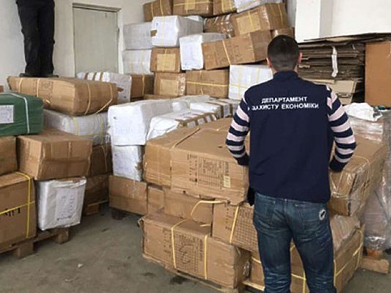 На Закарпатье полиция разоблачила схему незаконного экспорта на четыре миллиона гривен (ФОТО)