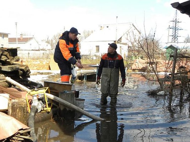 Синоптики предупредили о подъеме уровня воды в реках на западе Украины