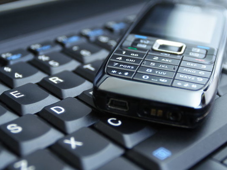 В Украине сократилось количество абонентов мобильной связи &#8212; Госстат