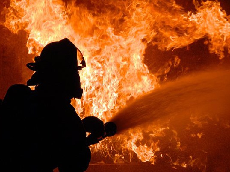 В Сумской области из-за пожара в воинской части погибли 2 военных