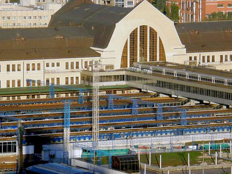«Укрзализныця» назначила дополнительные поезда из Киева в Запорожье и Харьков