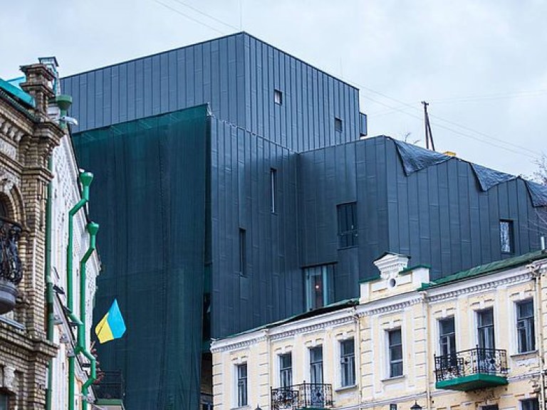 Нынешний Театр на Подоле может быть опасен для посетителей – архитектор