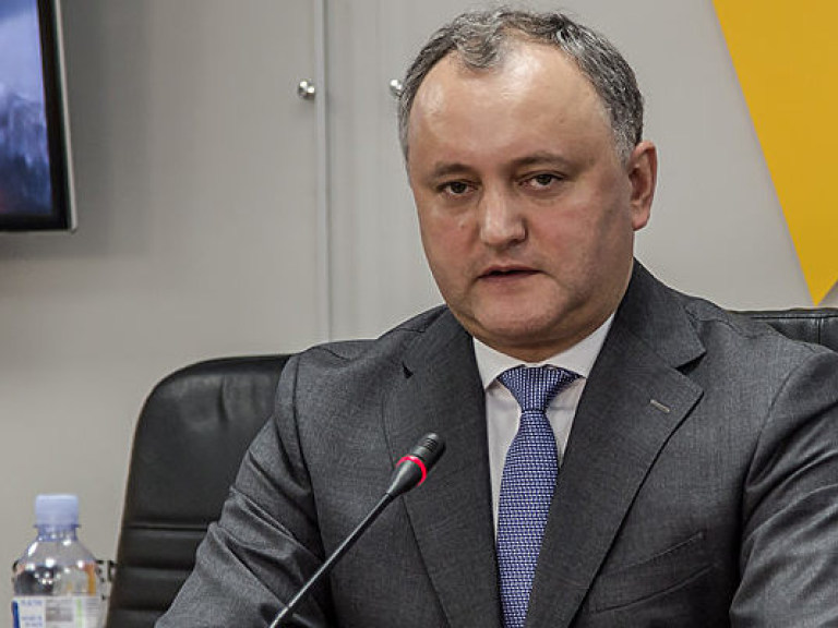 Президент Молдовы хочет распустить парламент