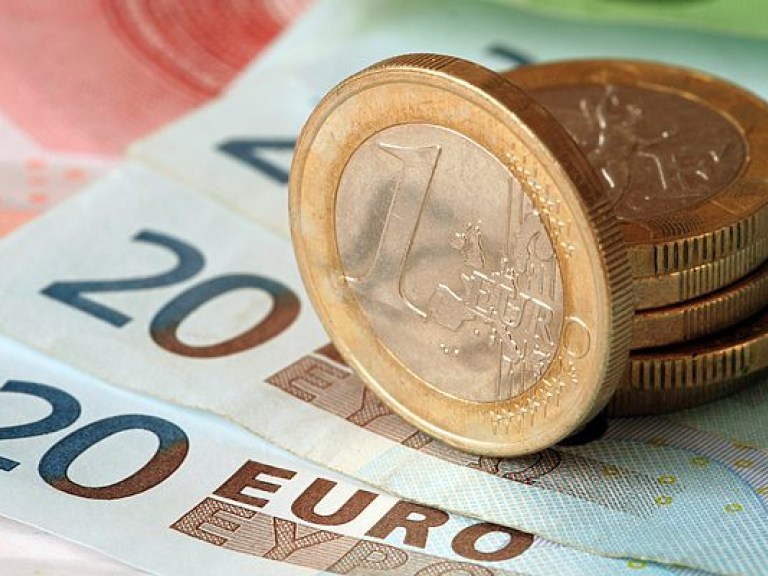 Европейский инвестбанк выделил на реконструкцию «Укргидроэнерго» еще 22 миллиона евро