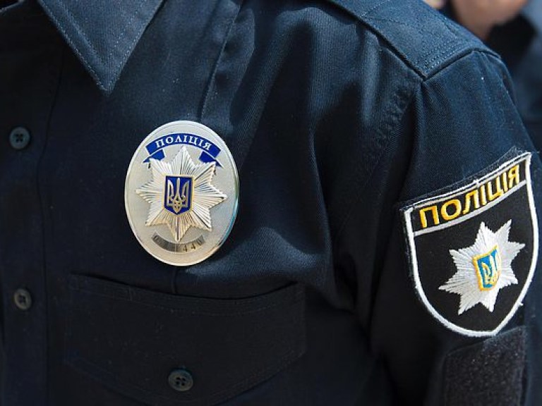 На Днепропетровщине задержали сотрудника полиции во время сбыта наркотиков (ФОТО)