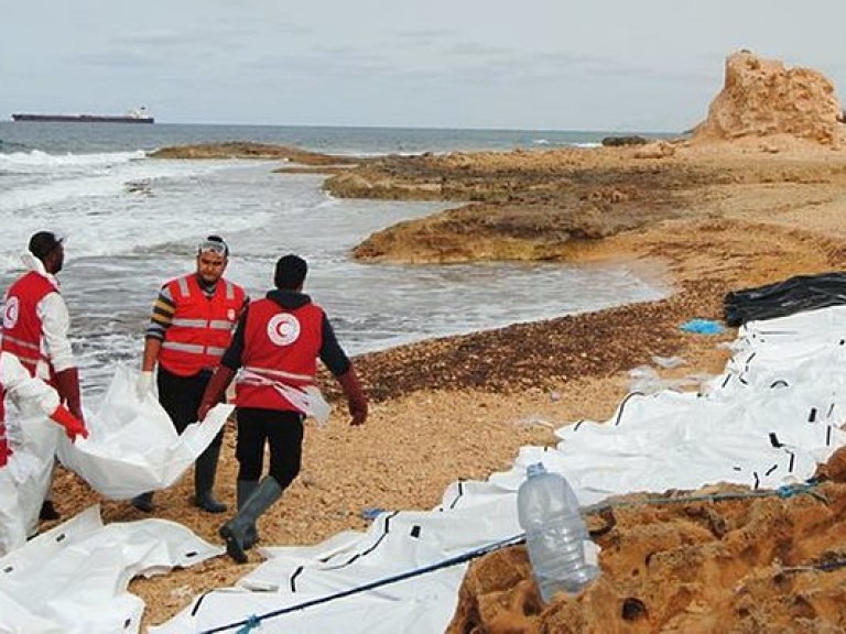 В Ливии шторм выбросил на берег тела 87 мигрантов (ФОТО)