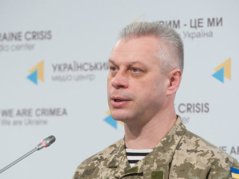 За сутки в зоне АТО 16 украинских военных получили ранения, погибших нет