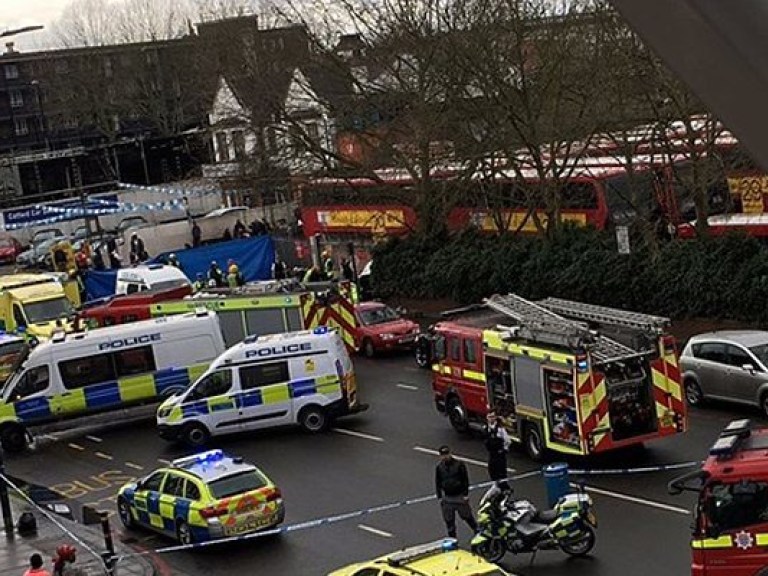 В Лондоне автомобиль въехал в толпу: пострадало пять человек (ФОТО)