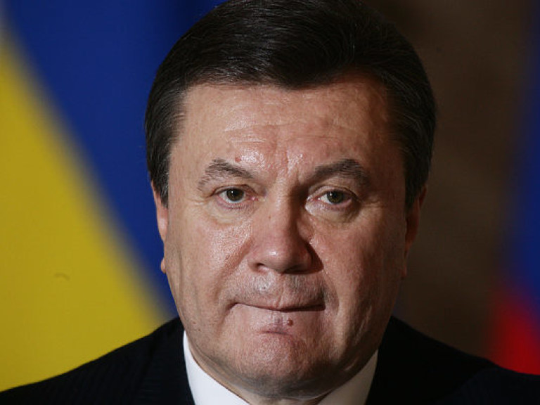 Янукович подтвердил свой развод с супругой Людмилой