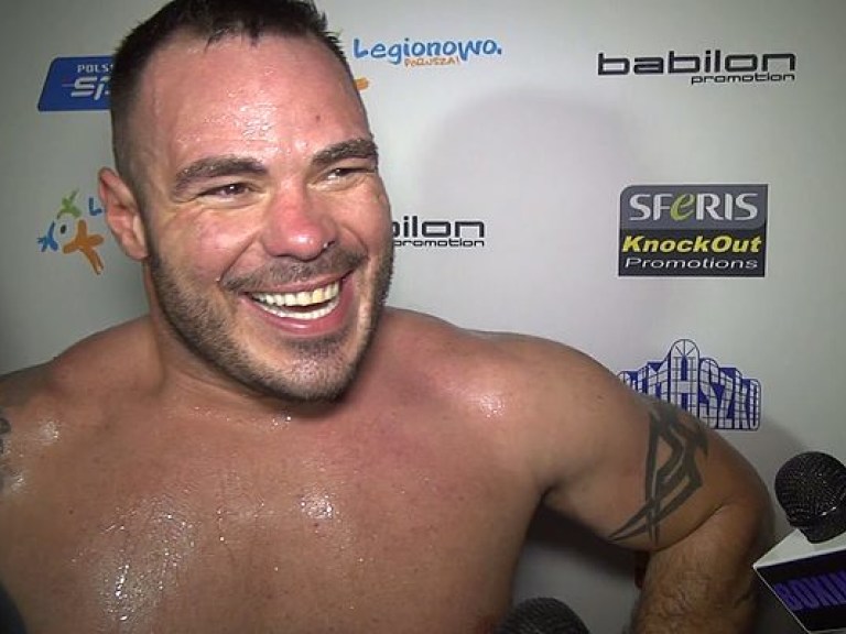 Молло объявил о завершении боксерской карьеры