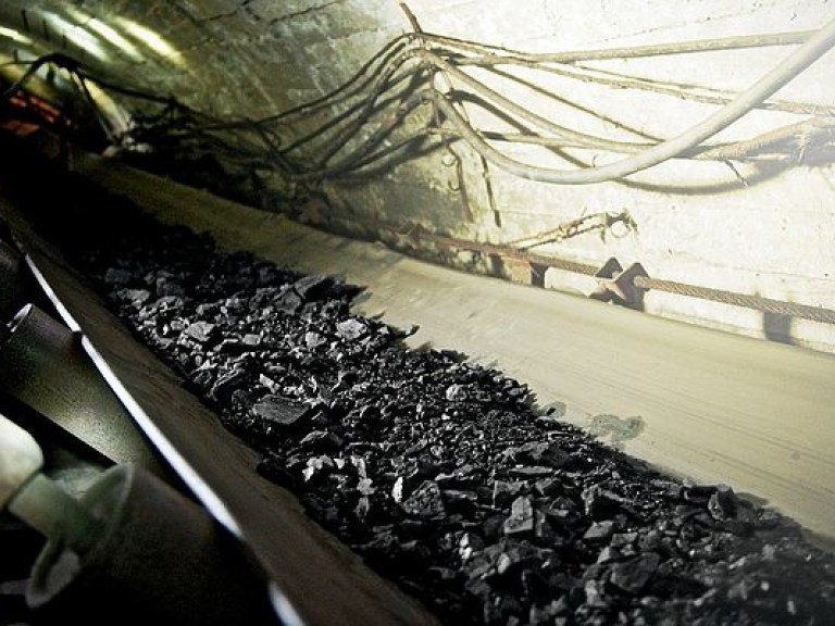 Украина может начать поставку угля из зоны АТО через Беларусь &#8212; эксперт