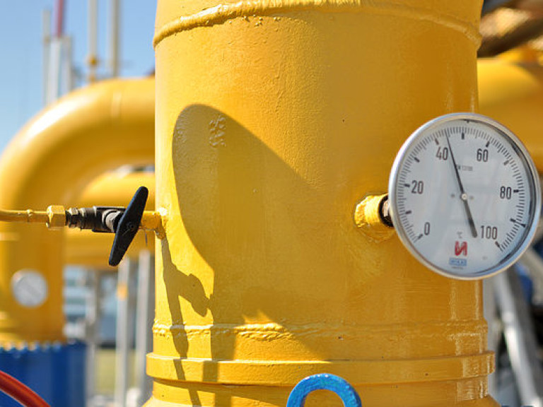 «Газпром» уменьшил транзит через Украину из-за падения спроса на газ в Европе — эксперт