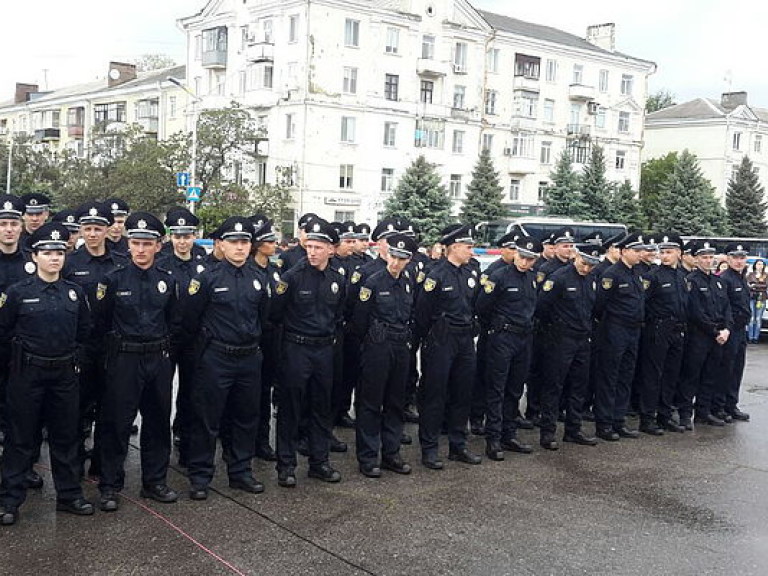 Полиция в Донецкой области переведена на усиленный режим несения службы