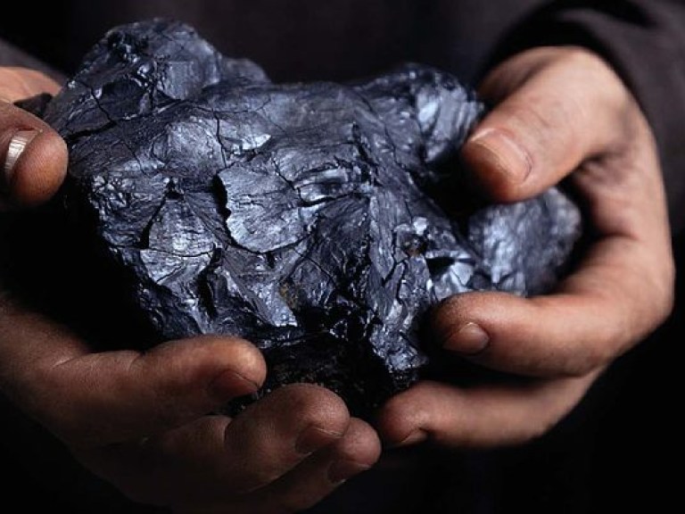 Блокада поставок угля из РФ ударит по украинским металлургам – эксперт