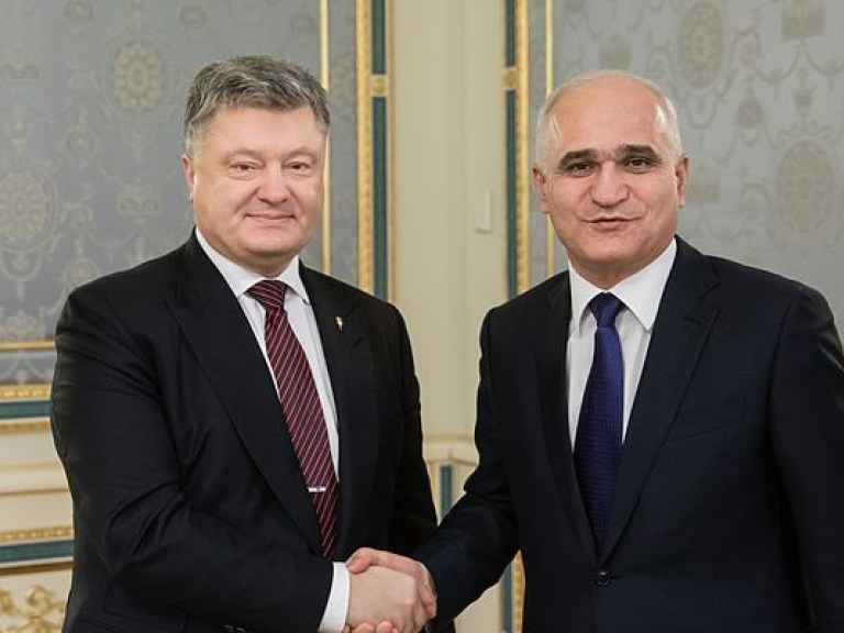 Порошенко встретился с министром экономики Азербайджана