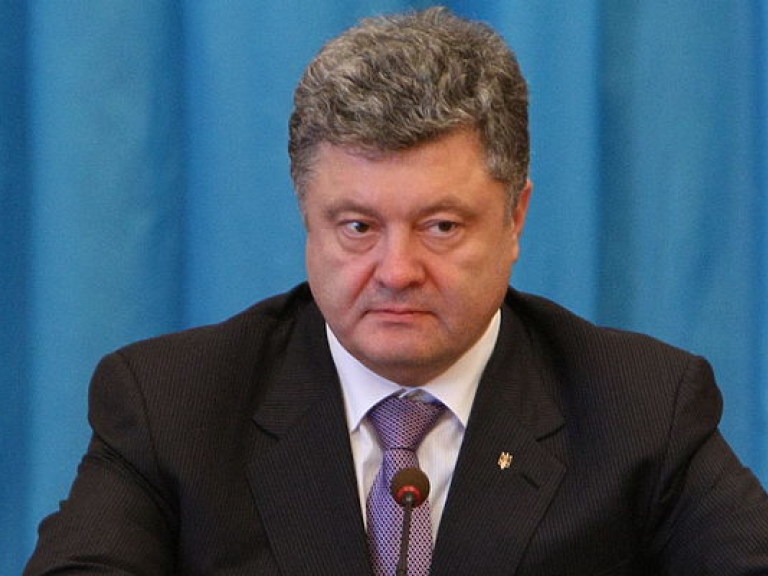 Три ошибки Президента: Блокада Донбасса закончится ничем