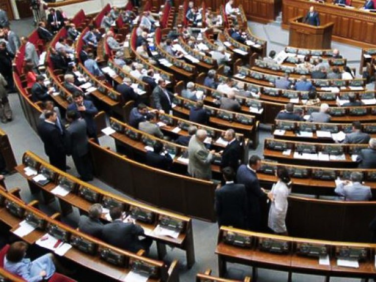 Рада приняла закон об охране органов государственной власти в Украине