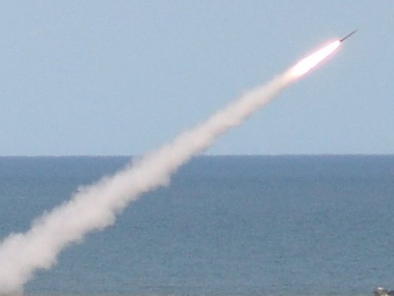Израильские самолеты обстреляли ракетами из Сирии