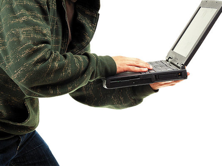 У сотрудника спецслужб США украли ноутбук с секретной информацией