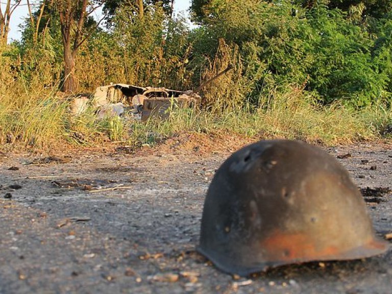 На Мариупольском направлении в результате боев восемь военных получили ранения, один погиб &#8212; штаб