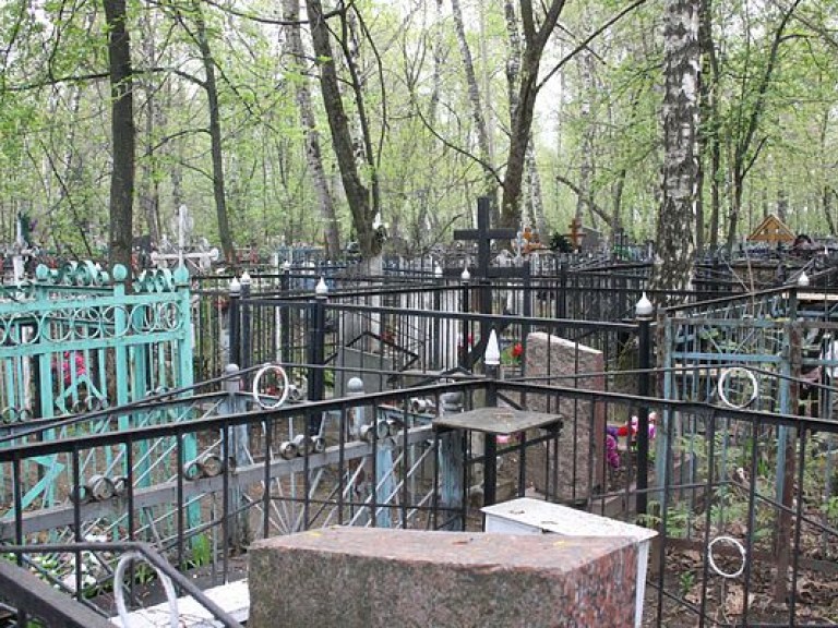 В Киеве построят новый крематорий и расширят кладбища