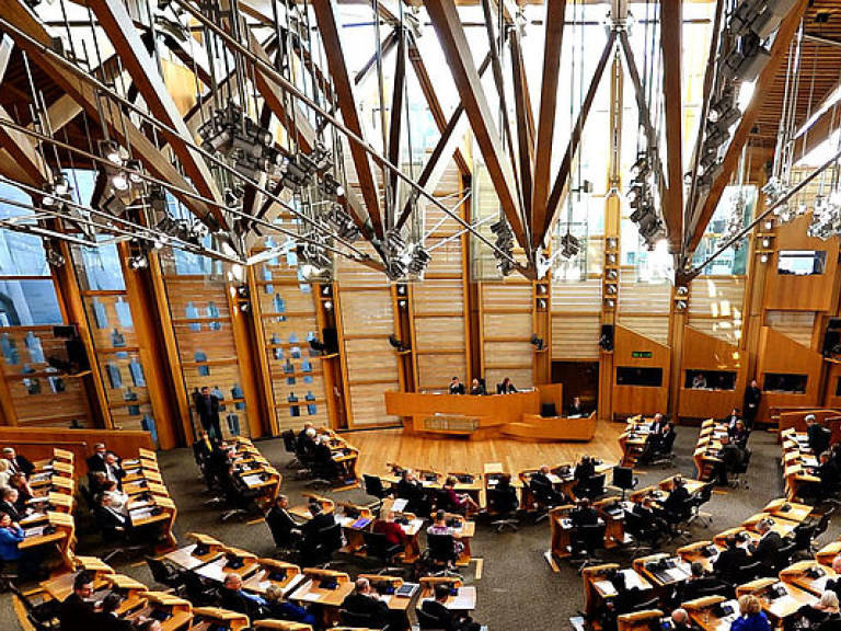 Парламент Шотландии приостановил дебаты по референдуму о независимости после теракта в Лондоне