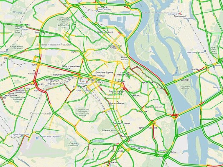 В Киеве образовалась огромная пробка на проспекте Победы (КАРТА)