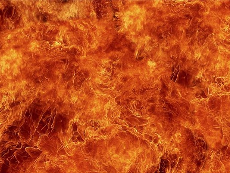 В Балаклее пожар почти полностью ликвидирован – Минобороны
