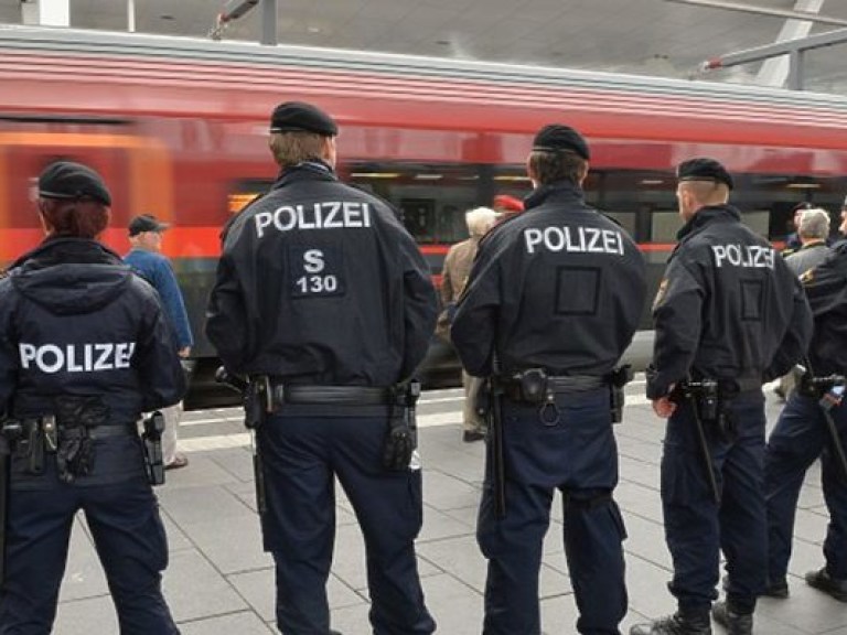 В ФРГ насчитали свыше 600 потенциальных террористов